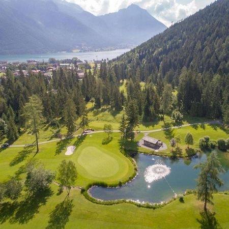 Urban Mountain Chalet With Lake View Maurach  Exteriér fotografie