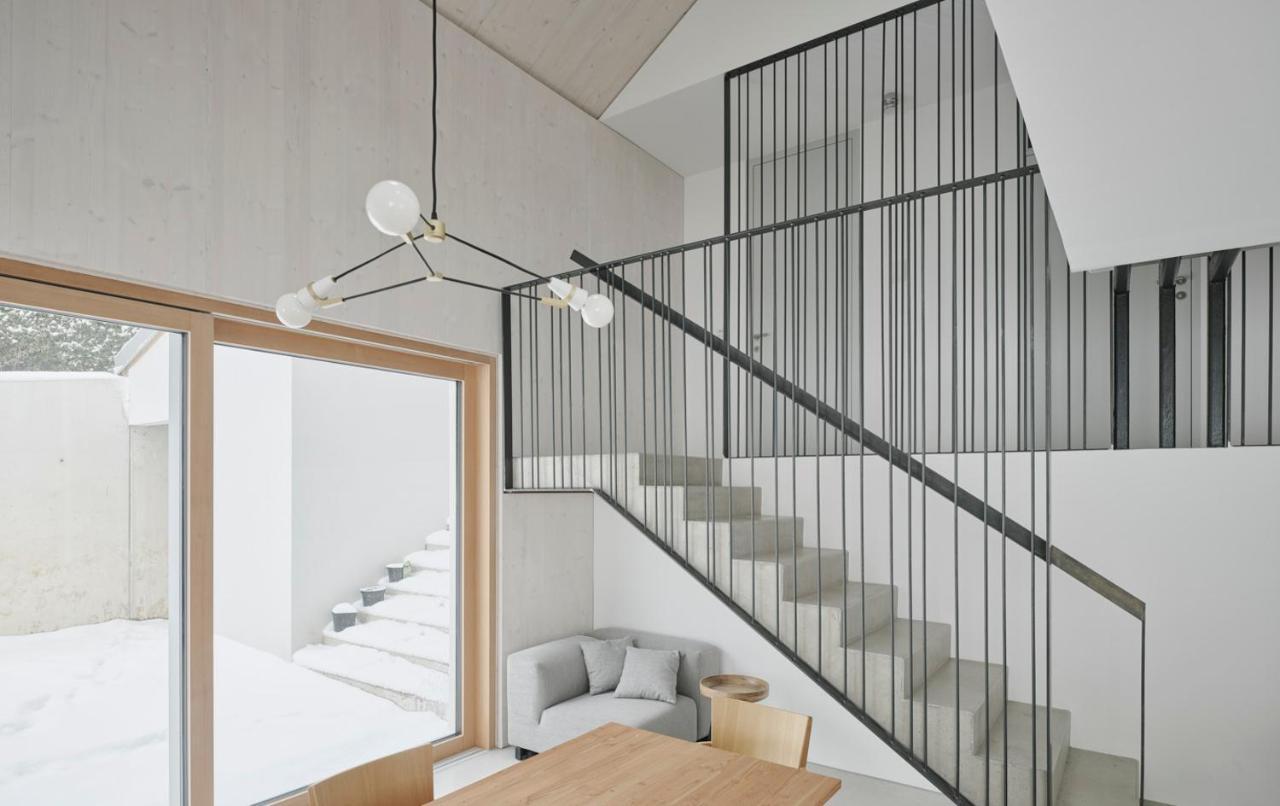 Urban Mountain Chalet With Lake View Maurach  Exteriér fotografie
