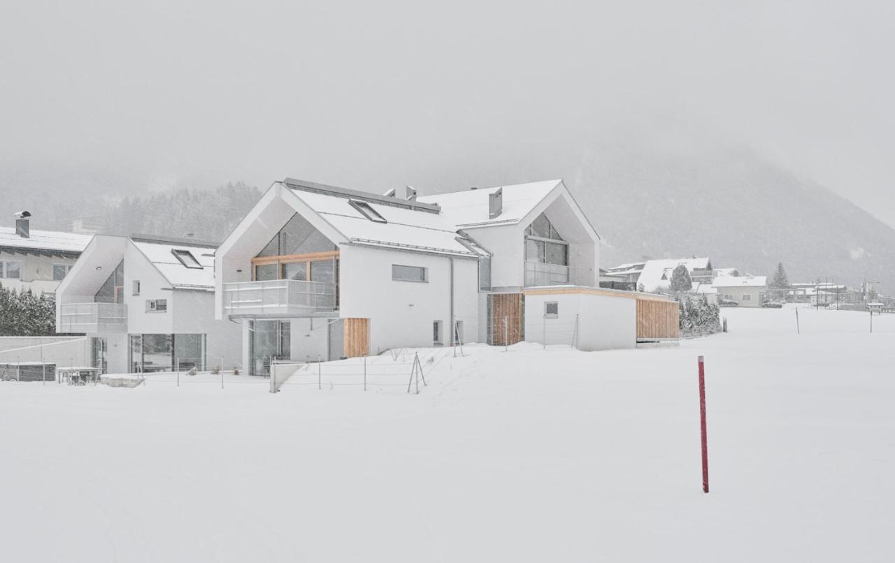 Urban Mountain Chalet With Lake View Maurach  Exteriér fotografie